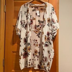 NWT, Maurices Kimono, size S/M